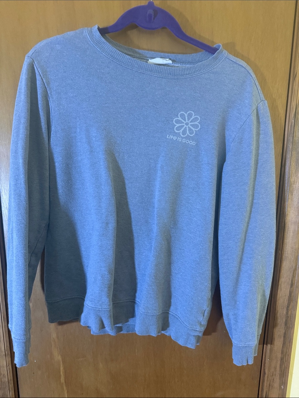 Life Is Good Women’s Slate Blue Crewneck Sweatshirt